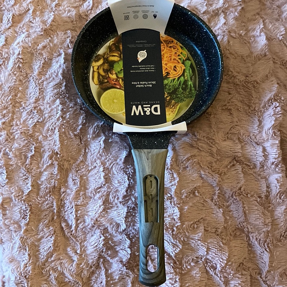 D & W  8"  Black Speckled Skillet gas electric or induction stove top